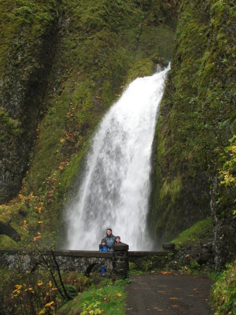 11.11.06 Waukeena Multnomah Falls 009 